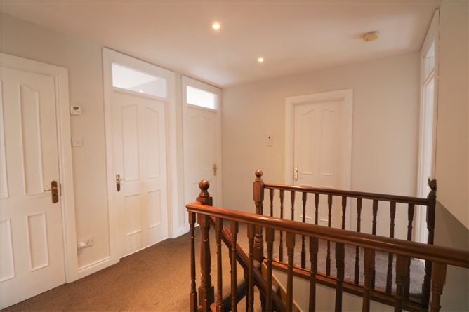 8 Glen Easton Avenue, Leixlip, Kildare