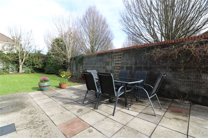 8 Glen Easton Avenue, Leixlip, Kildare