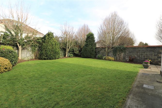 8 Glen Easton Avenue, Leixlip, Kildare
