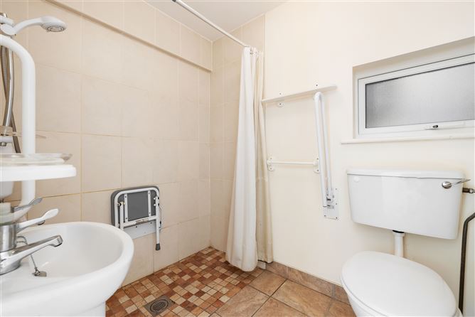 63 Slieve Rua Drive, Stillorgan,   County Dublin