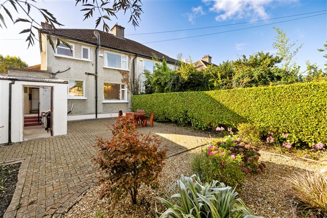 63 Slieve Rua Drive, Stillorgan,   County Dublin