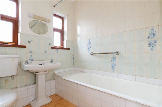 `Ardeen`, 46 Devon Park, Salthill, Galway, County Galway