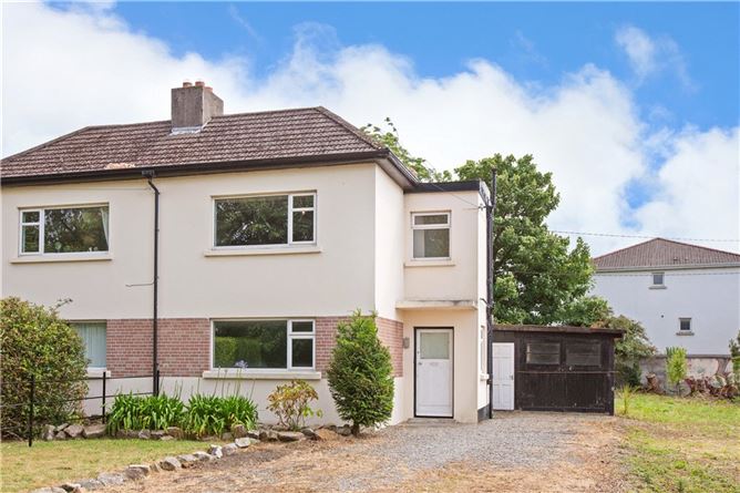 1 Mounttown Park, Lower Mounttown Road, Dun Laoghaire, Co. Dublin