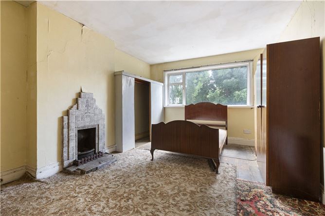 1 Mounttown Park, Lower Mounttown Road, Dun Laoghaire, Co. Dublin
