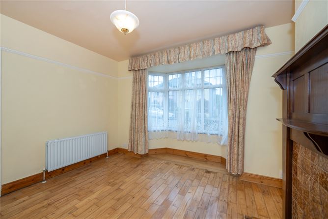 14 Saint Annes Drive, Montenotte, Cork
