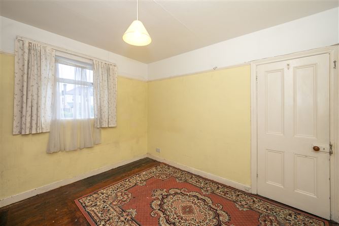 14 Saint Annes Drive, Montenotte, Cork