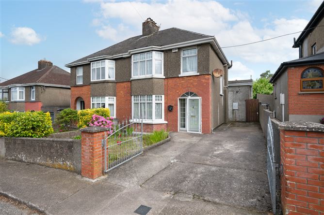 14 Saint Annes Drive, Montenotte, Cork
