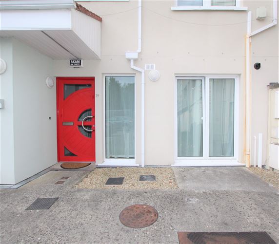 19 Riverwalk Court, Fairyhouse Road, Ratoath, Meath