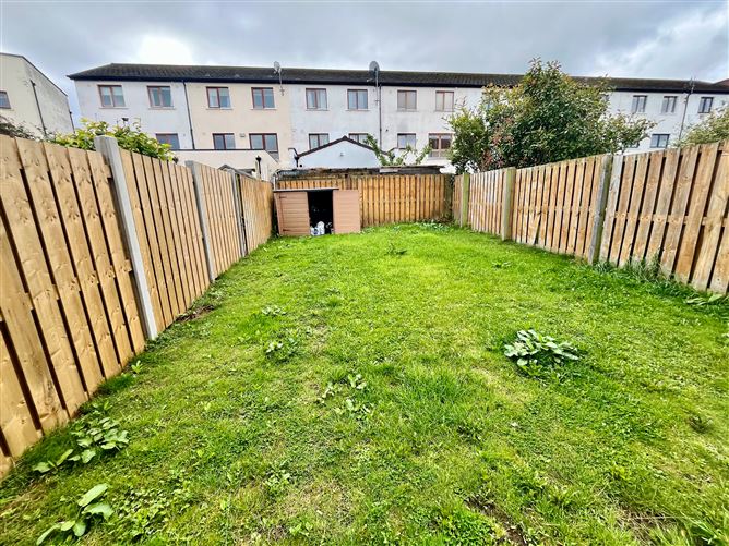 7 Hunters Court, Ballycullen, Dublin 24