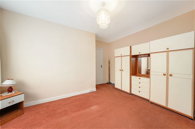 5 Riverside Crescent, Clonshaugh, Dublin 17