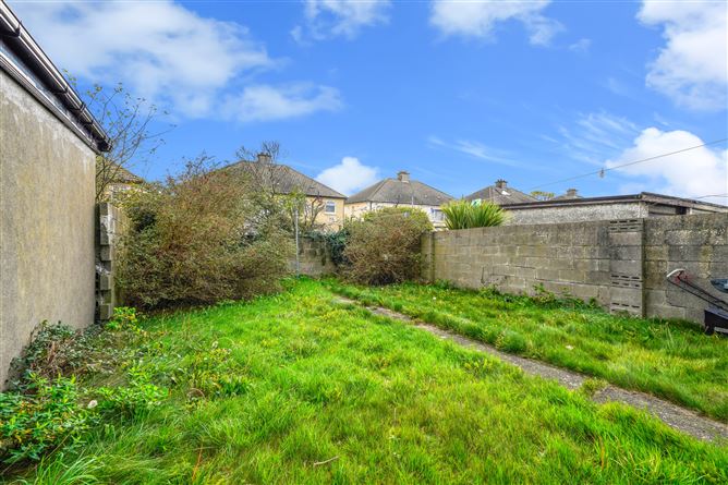 5 Riverside Crescent, Clonshaugh, Dublin 17