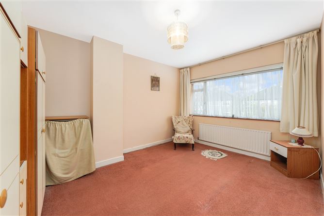 5 Riverside Crescent, Clonshaugh, Dublin 17