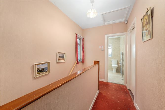 5 Riverside Crescent, Clonshaugh, Dublin 17