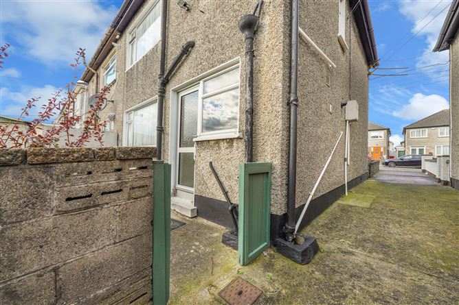 5 Riverside Crescent, Clonshaugh, Dublin 17