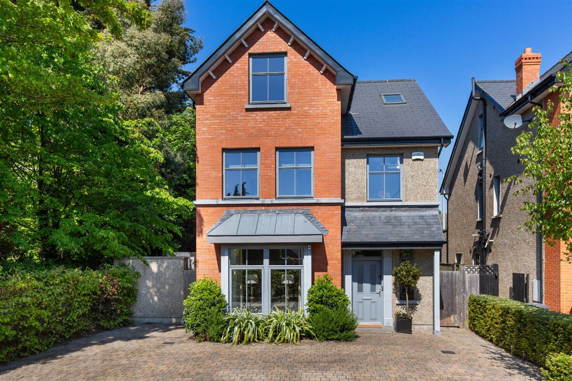 1 Stanford Park, Westminster Road, Foxrock, Dublin 18