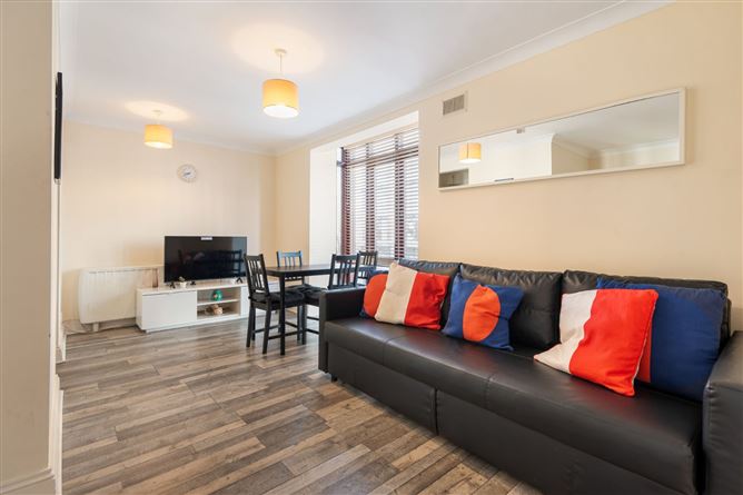 73 Blackhall Square, Smithfield, Dublin 7