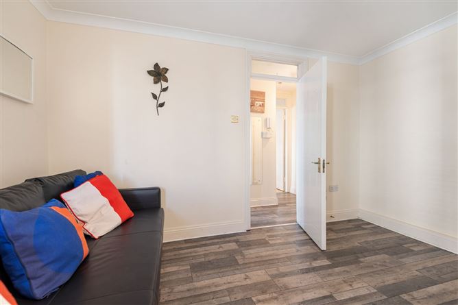 73 Blackhall Square, Smithfield, Dublin 7