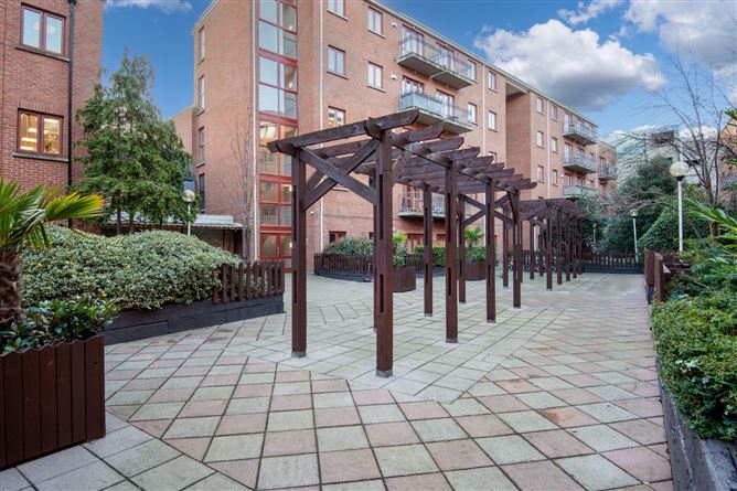 73 Blackhall Square, Smithfield, Dublin 7