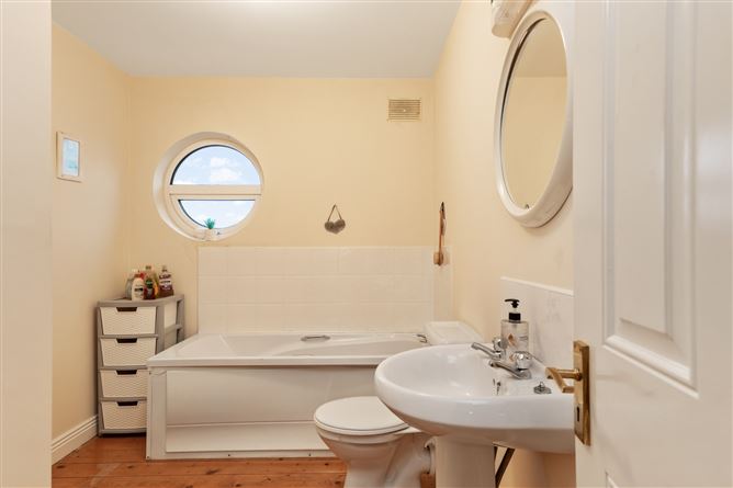 13 Fair Green, Ballycullane, Co. Wexford