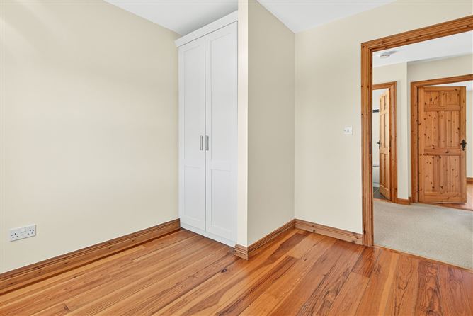 Photo 17 of 23 — 26 Woodville Court, Sligo, Sligo