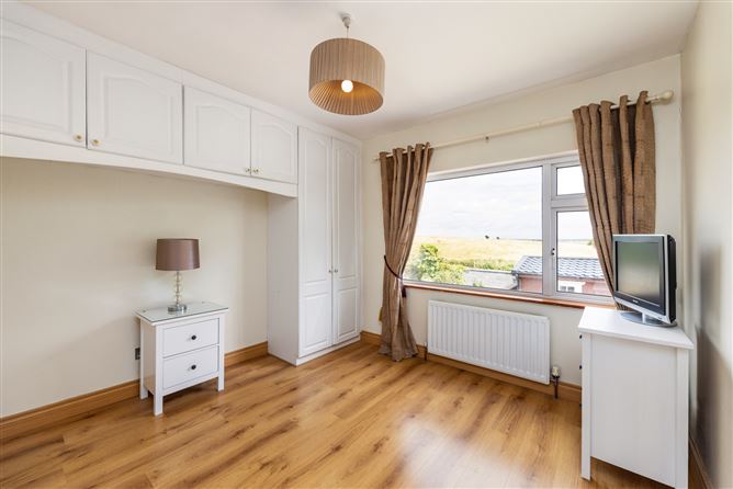 Photo 10 of 24 — 324 Limetree Avenue, Portmarnock, Dublin 13