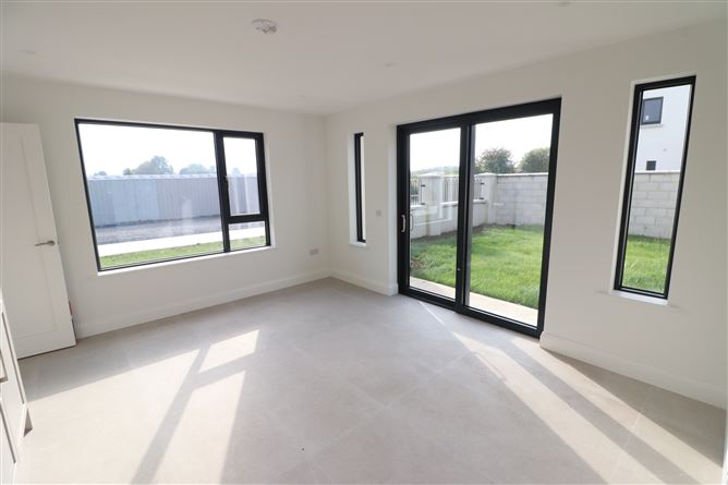 "Elderberry Court" Shannon road, Sixmilebridge, Clare