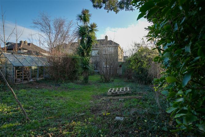 5 Dundela Avenue, Sandycove, Co. Dublin