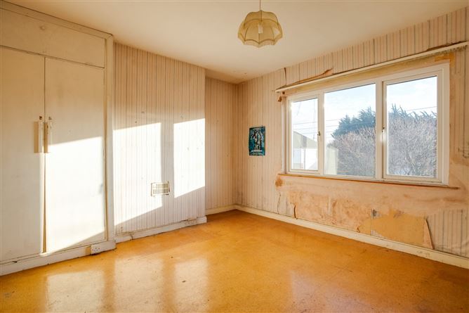 5 Dundela Avenue, Sandycove, Co. Dublin