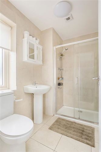 9 Shackleton Walk, Lucan, Dublin