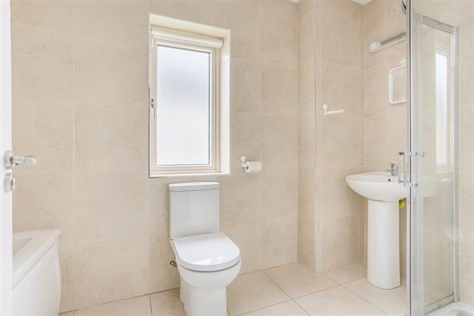 9 Shackleton Walk, Lucan, Dublin