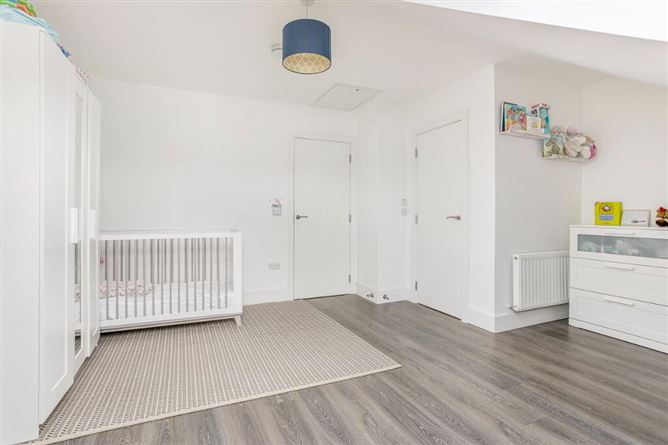 9 Shackleton Walk, Lucan, Dublin