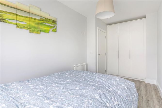 9 Shackleton Walk, Lucan, Dublin