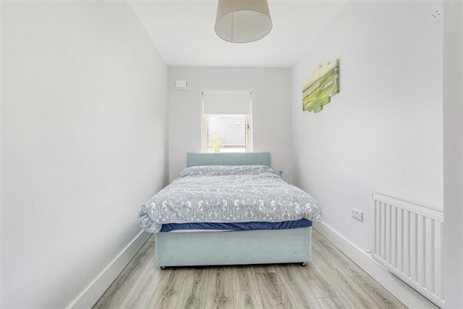 9 Shackleton Walk, Lucan, Dublin