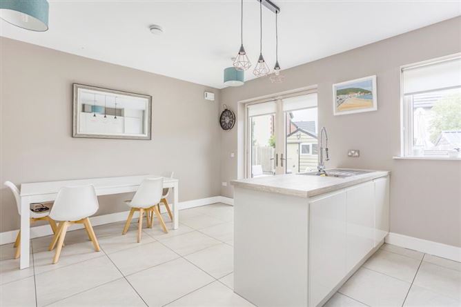 9 Shackleton Walk, Lucan, Dublin