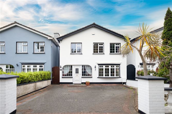 Main image for 11 The Crescent, Kingswood Heights, Kingswood, Tallaght, Dublin 24