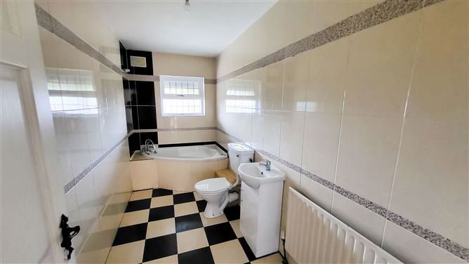 Ballinatray Upper, Courtown, Gorey, Wexford