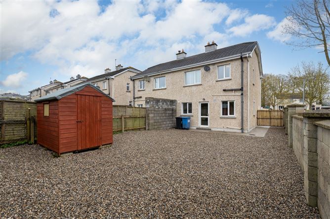 11 Oliver Plunkett Park, Bunclody, Co. Wexford