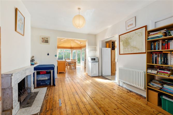 95 Highfield Park, Dundrum, Dublin 14