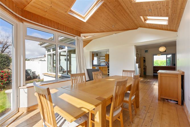95 Highfield Park, Dundrum, Dublin 14