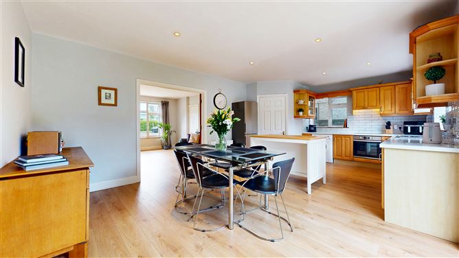 37 Broadford Hill, Ballinteer, Dublin 16