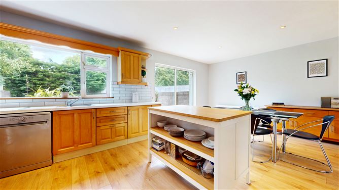 37 Broadford Hill, Ballinteer, Dublin 16