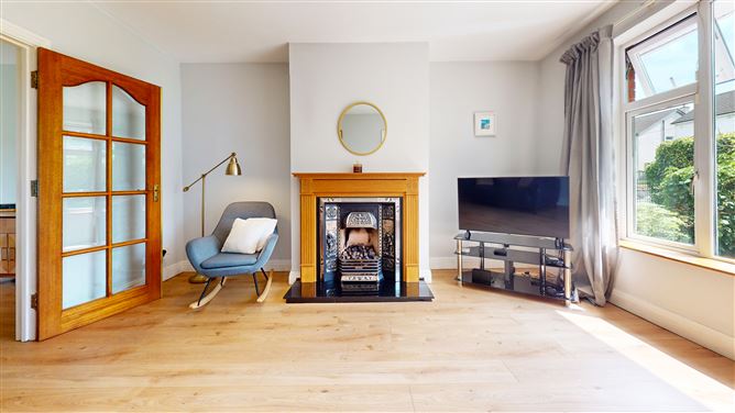 37 Broadford Hill, Ballinteer, Dublin 16