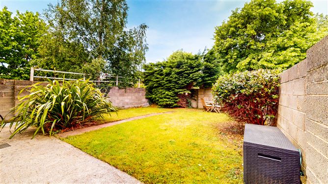 37 Broadford Hill, Ballinteer, Dublin 16