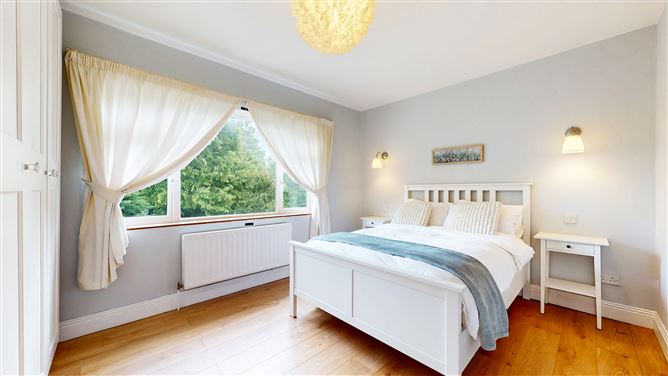 37 Broadford Hill, Ballinteer, Dublin 16