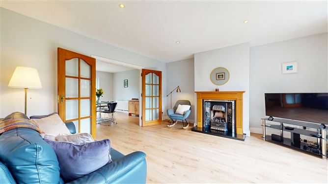 37 Broadford Hill, Ballinteer, Dublin 16