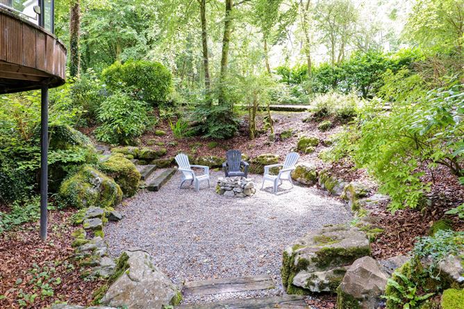 Belwood, Ballynahallia, Moycullen, Co. Galway