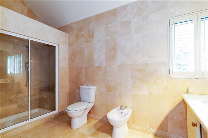Belwood, Ballynahallia, Moycullen, Co. Galway