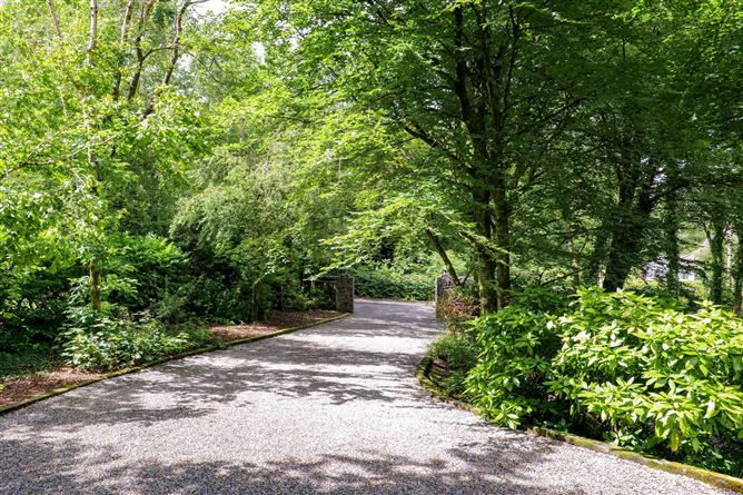 Belwood, Ballynahallia, Moycullen, Co. Galway