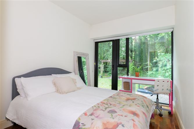 Belwood, Ballynahallia, Moycullen, Co. Galway