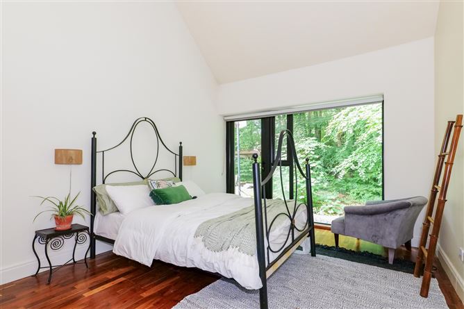 Belwood, Ballynahallia, Moycullen, Co. Galway